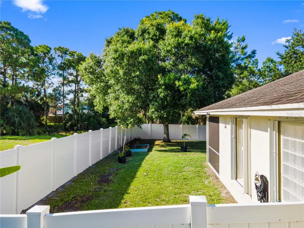 2001 SW Fears Avenue Port St Lucie FL 34953