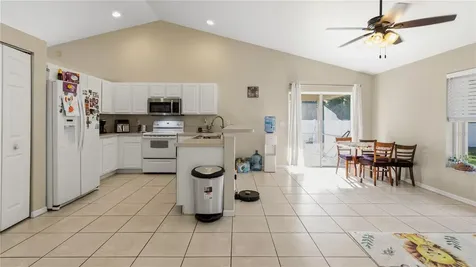 2001 SW Fears Avenue Port St Lucie FL 34953