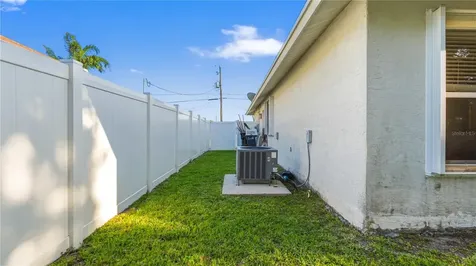 2001 SW Fears Avenue Port St Lucie FL 34953