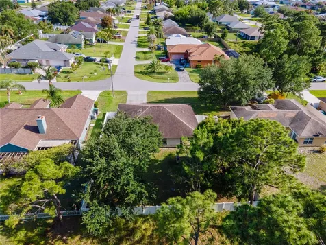 2001 SW Fears Avenue Port St Lucie FL 34953