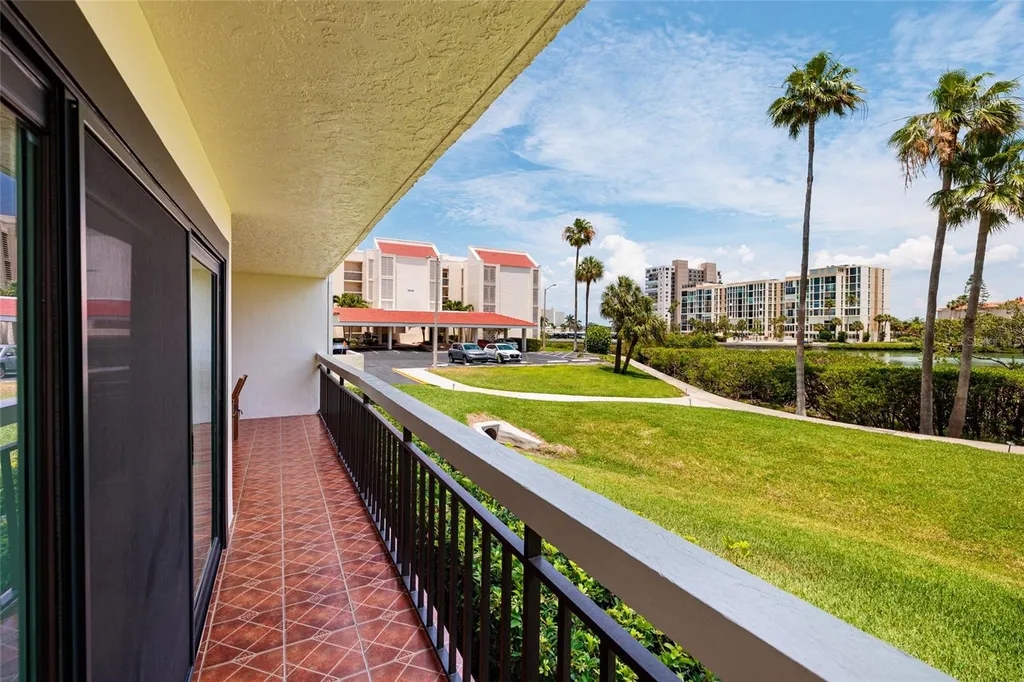 7897 Sailboat Key Boulevard South Pasadena FL 33707