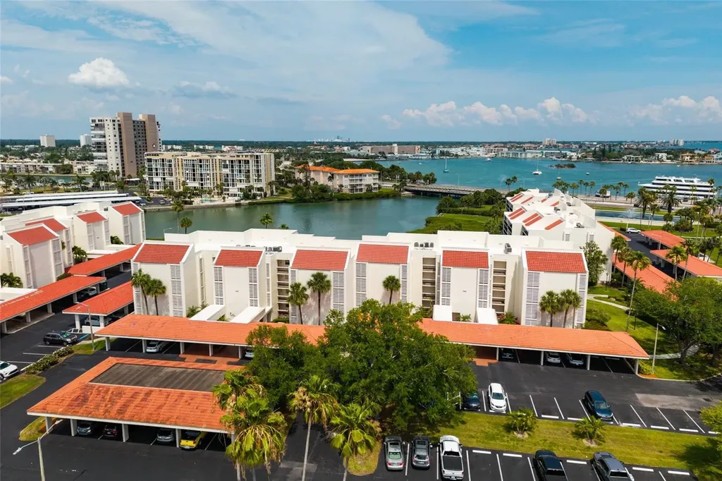 7897 Sailboat Key Boulevard South Pasadena FL 33707