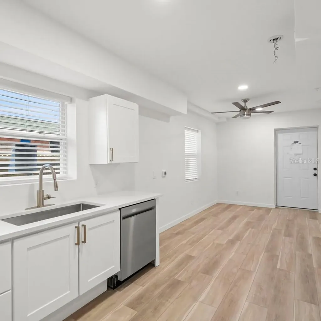 3103 16th Street N St Petersburg FL 33704