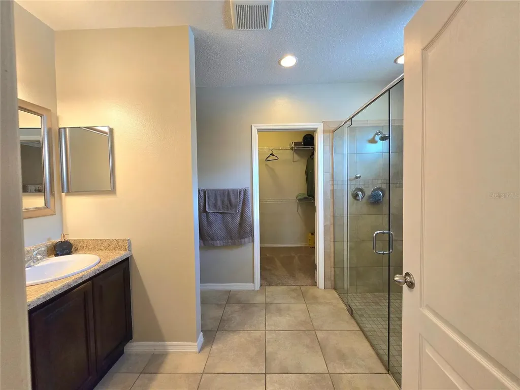 3300 Lynrock Avenue Dundee FL 33838