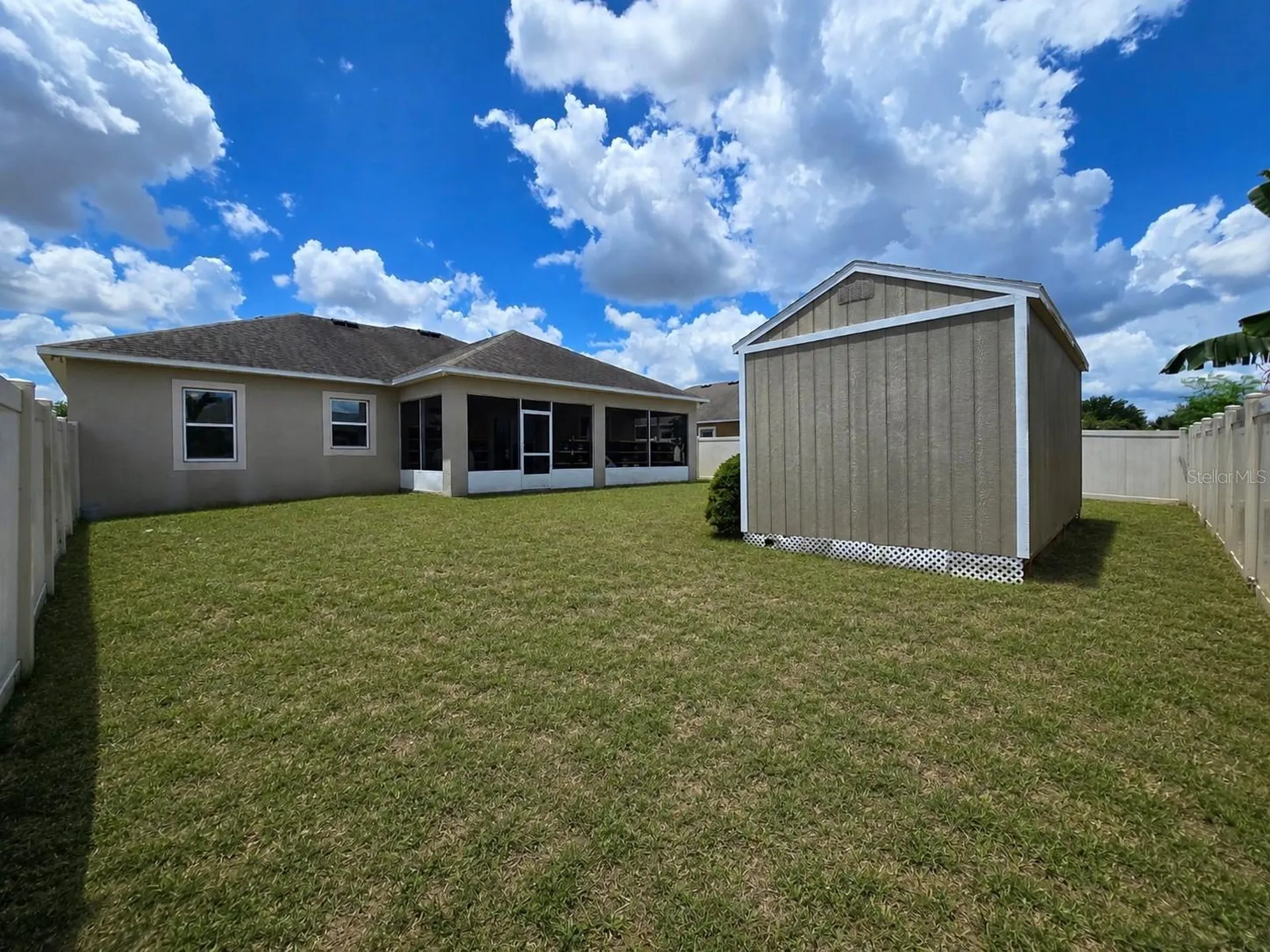 3300 Lynrock Avenue Dundee FL 33838