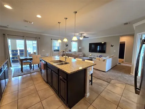 3300 Lynrock Avenue Dundee FL 33838