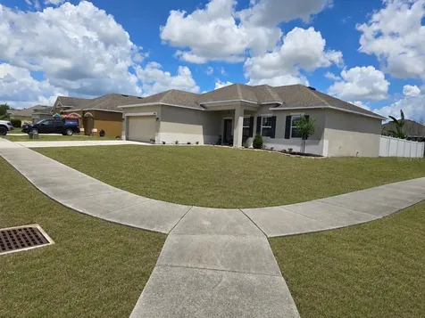 3300 Lynrock Avenue Dundee FL 33838