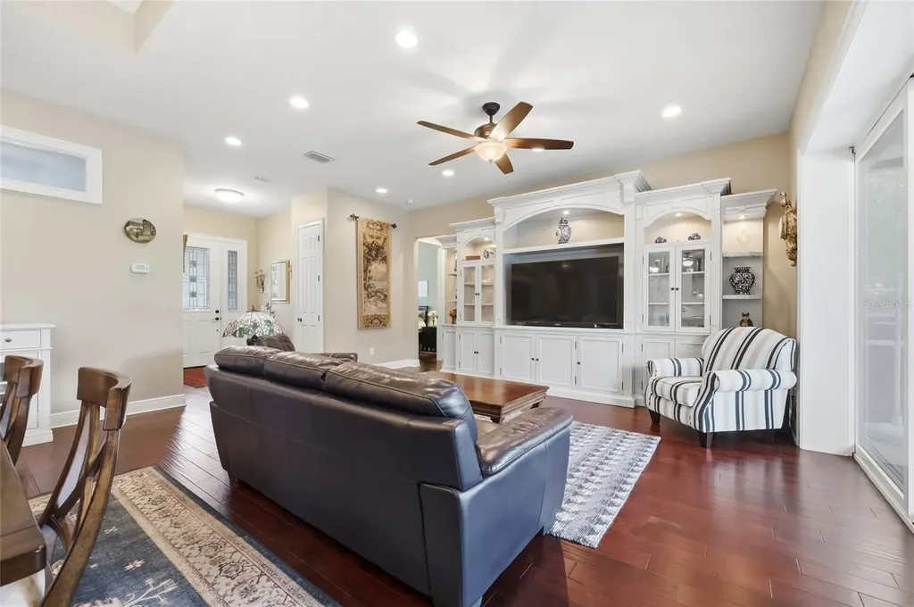 35620 Pinegate Trail Eustis FL 32736