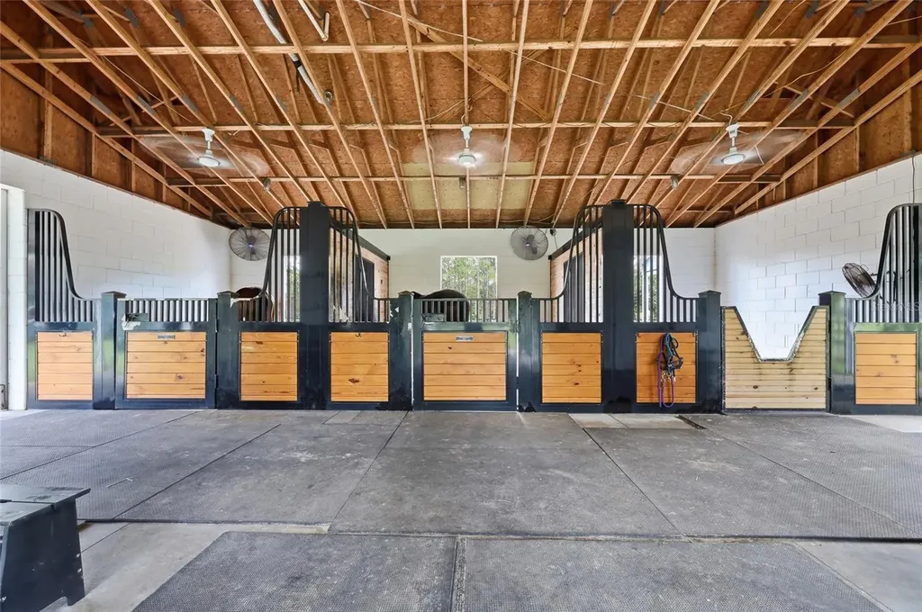 35620 Pinegate Trail Eustis FL 32736