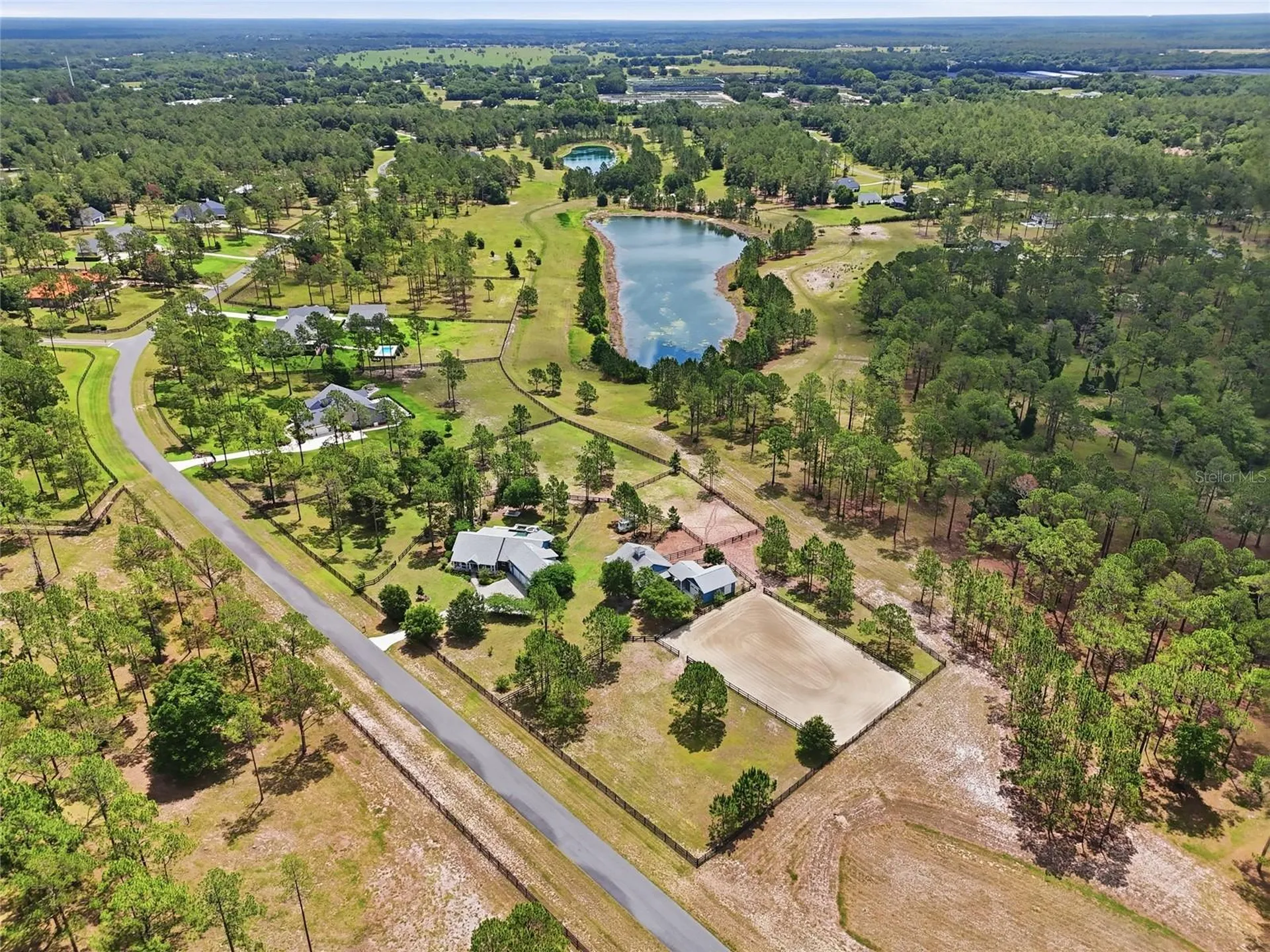 35620 Pinegate Trail Eustis FL 32736