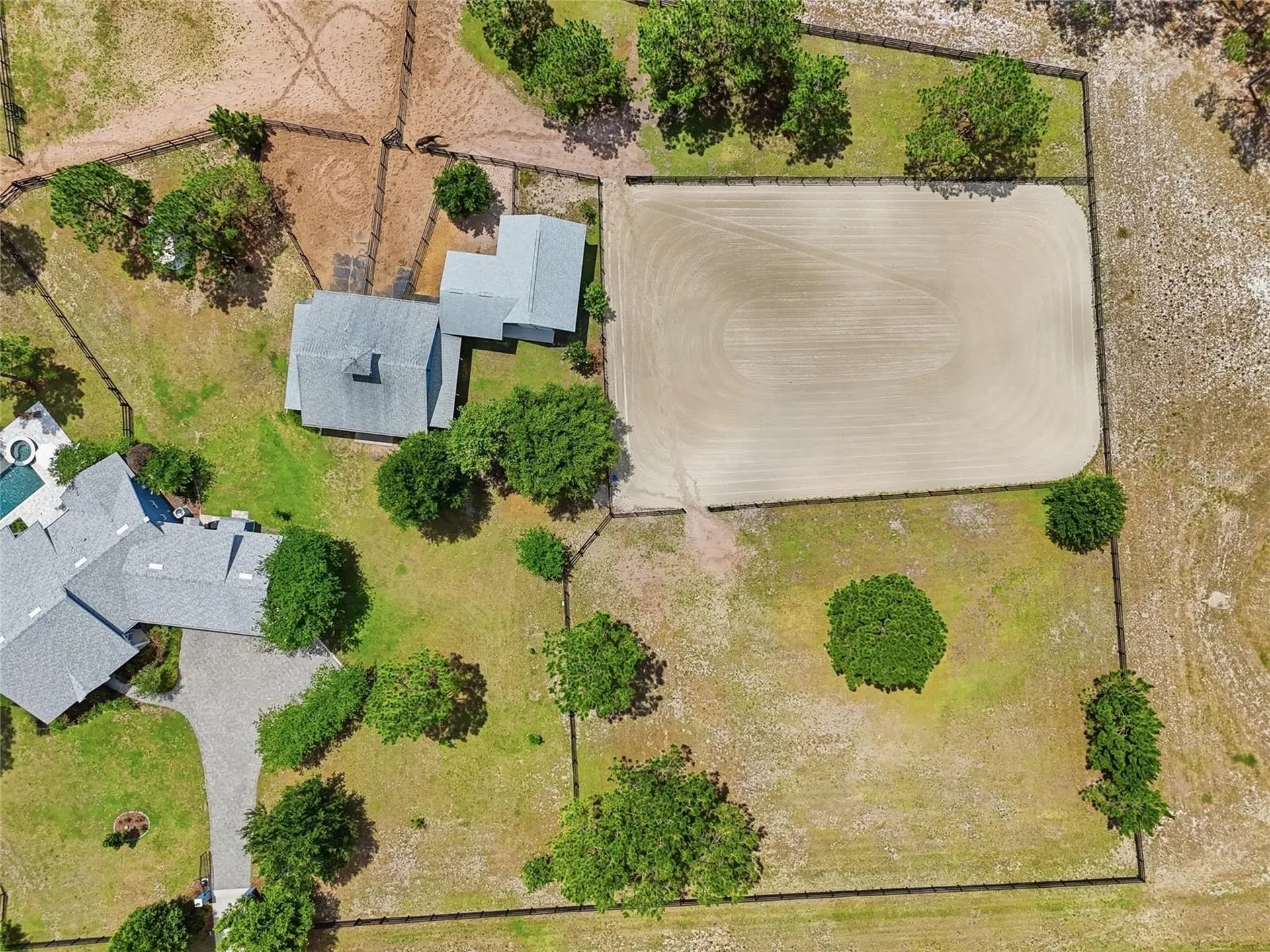 35620 Pinegate Trail Eustis FL 32736