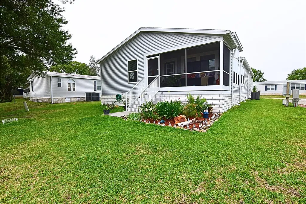 915 Lantania Place Oviedo FL 32765