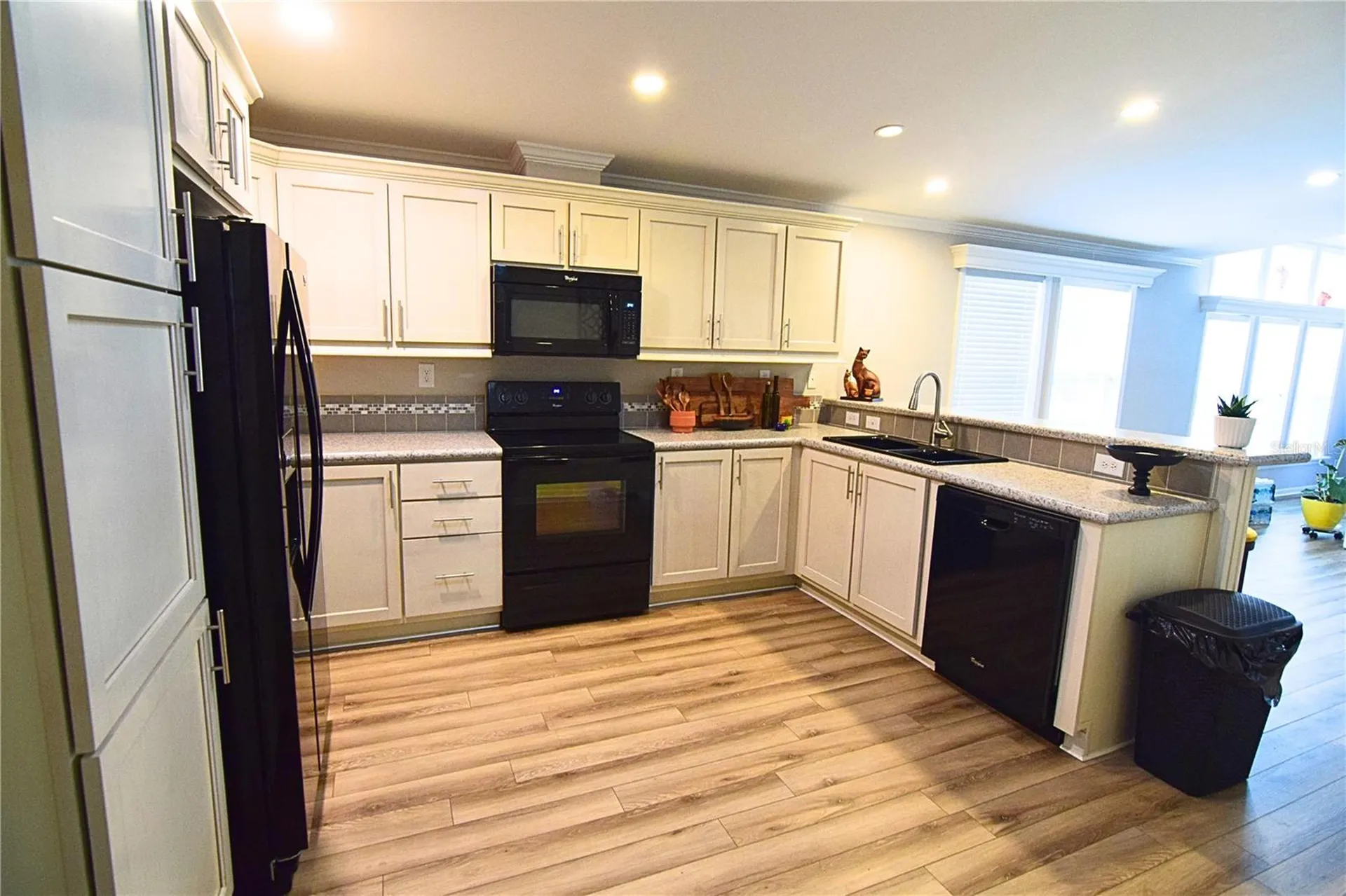 915 Lantania Place Oviedo FL 32765