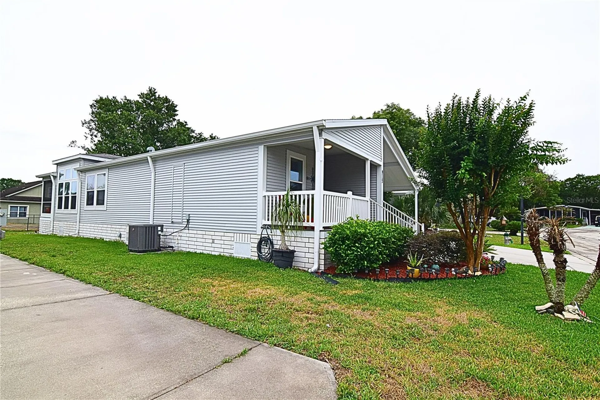 915 Lantania Place Oviedo FL 32765
