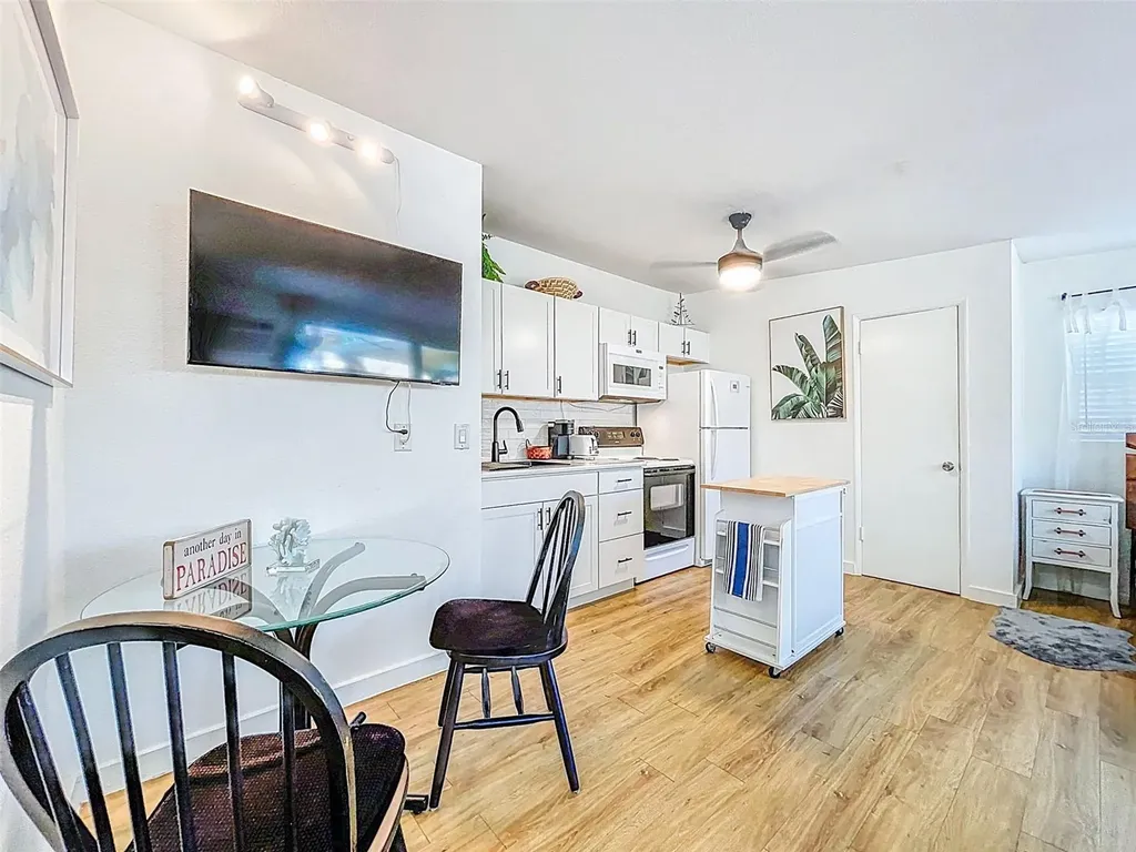 1600 Pasadena Drive Dunedin FL 34698