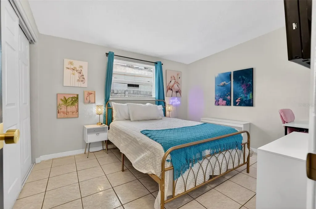 5025 9th Avenue S Gulfport FL 33707