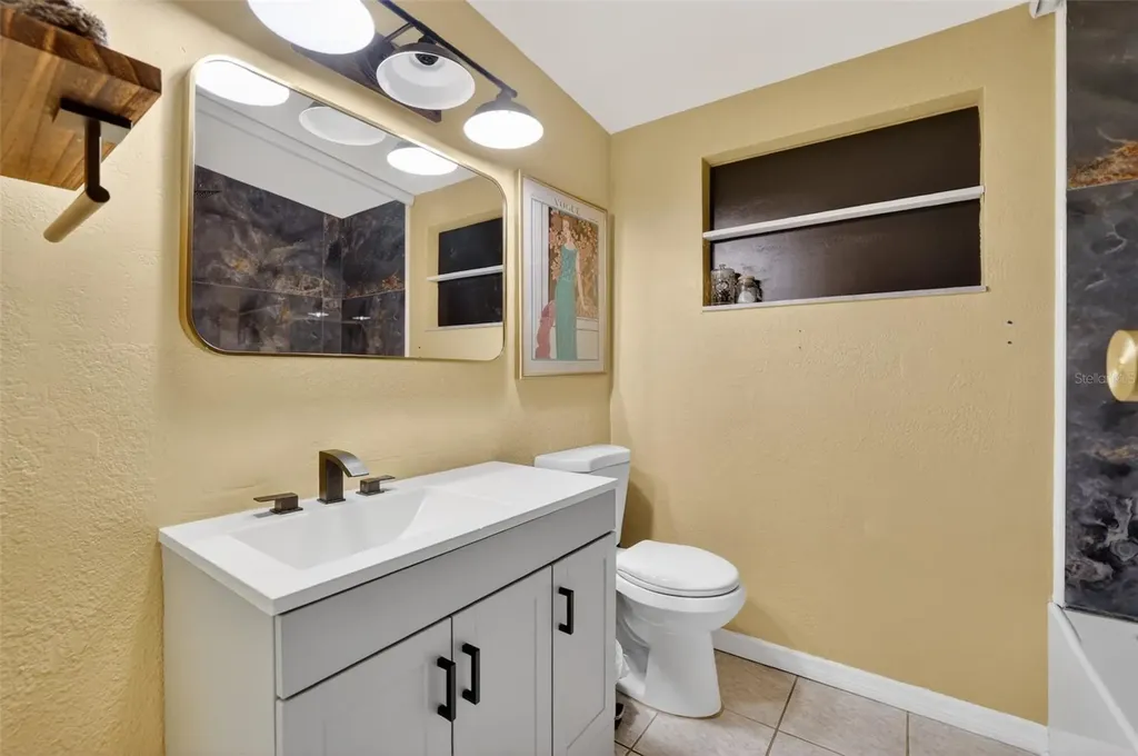5025 9th Avenue S Gulfport FL 33707