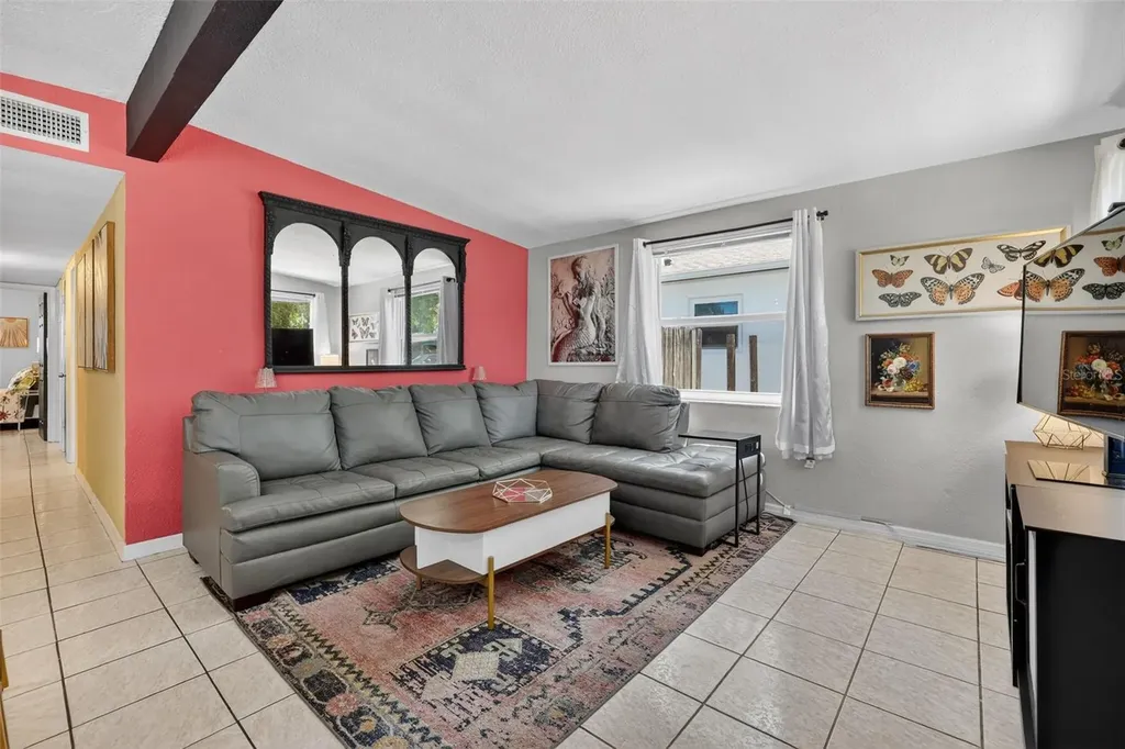 5025 9th Avenue S Gulfport FL 33707