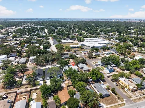 5025 9th Avenue S Gulfport FL 33707