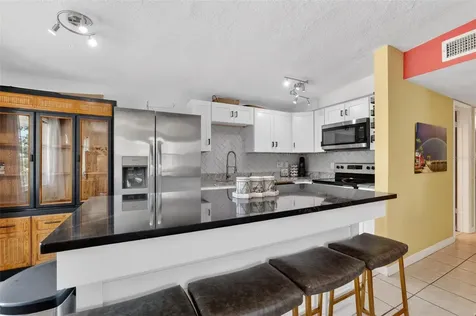 5025 9th Avenue S Gulfport FL 33707