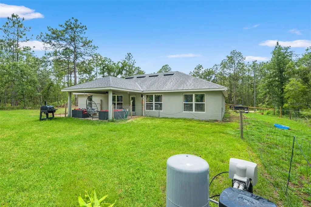 18336 Macek Road Weeki Wachee FL 34614