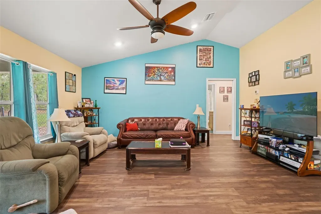 18336 Macek Road Weeki Wachee FL 34614