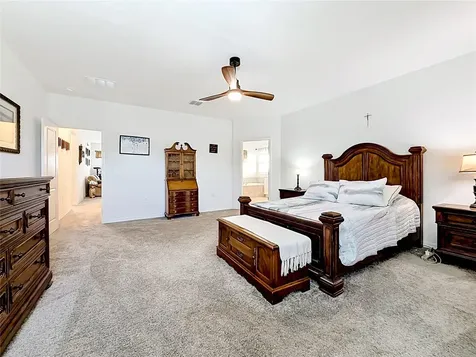 6013 Claystone Way Mount Dora FL 32757
