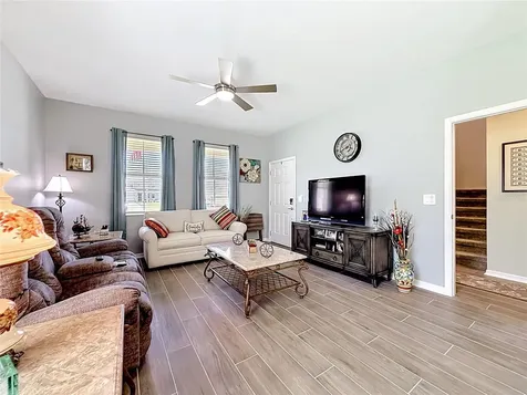 6013 Claystone Way Mount Dora FL 32757