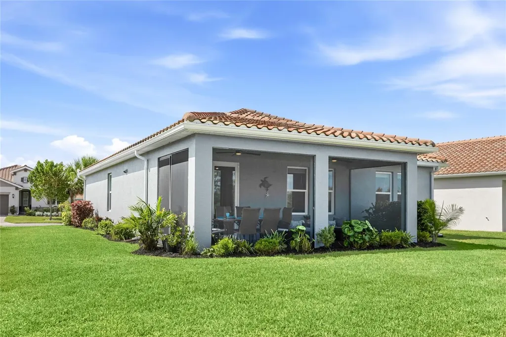 333 Daylily Boulevard Nokomis FL 34275