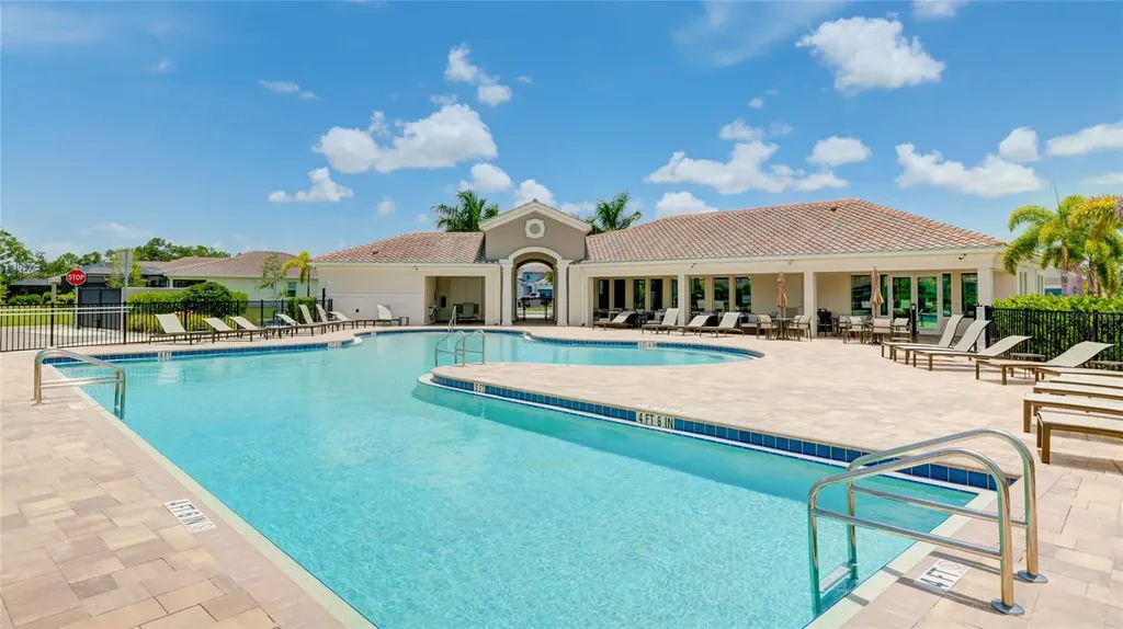 333 Daylily Boulevard Nokomis FL 34275