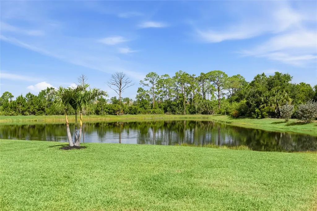 333 Daylily Boulevard Nokomis FL 34275