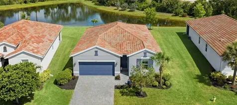 333 Daylily Boulevard Nokomis FL 34275