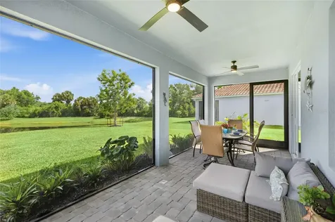 333 Daylily Boulevard Nokomis FL 34275