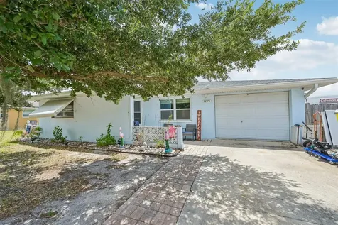 3275 Elkcam Boulevard Port Charlotte FL 33952