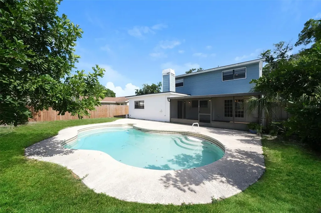 8229 Malvern Circle Tampa FL 33634