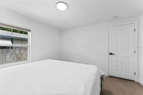 501 E Cluster Avenue Tampa FL 33604
