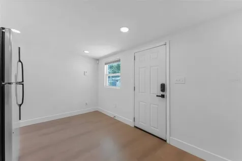 501 E Cluster Avenue Tampa FL 33604