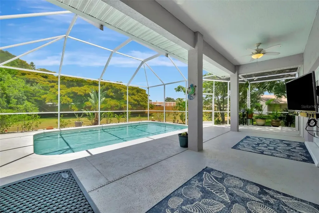 2309 45th Court W Bradenton FL 34209