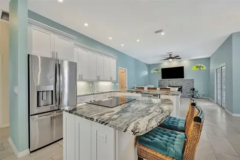 2309 45th Court W Bradenton FL 34209