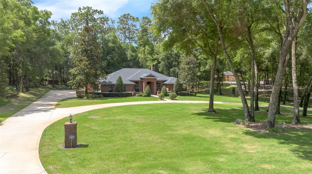 1010 Geryl Way Deland FL 32724