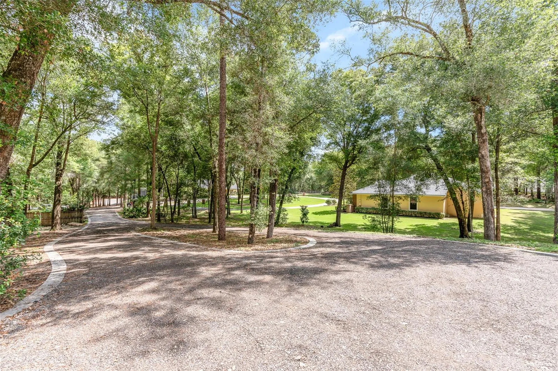 1010 Geryl Way Deland FL 32724
