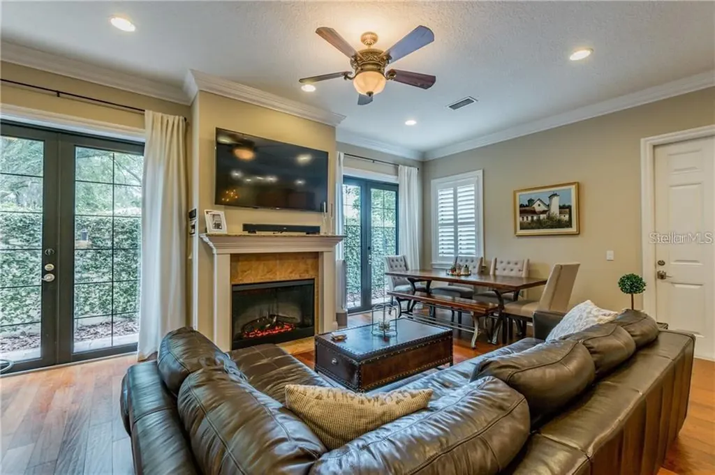 3814 Villas Del Sol Court Tampa FL 33609
