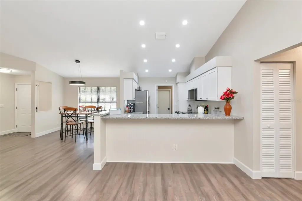 6104 26th Avenue E Bradenton FL 34208