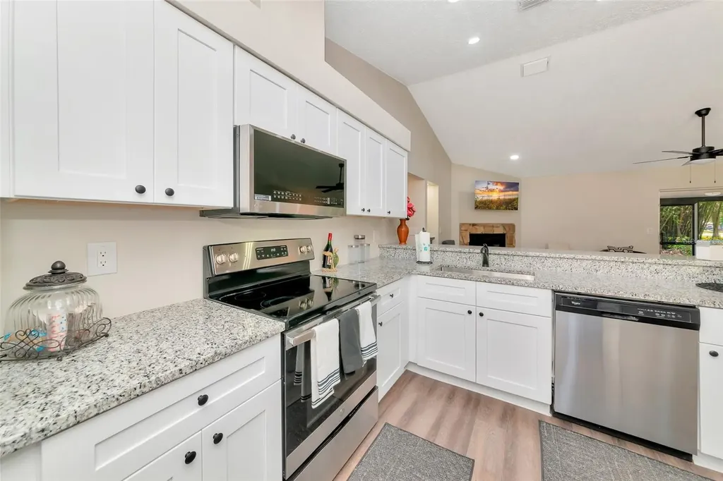 6104 26th Avenue E Bradenton FL 34208