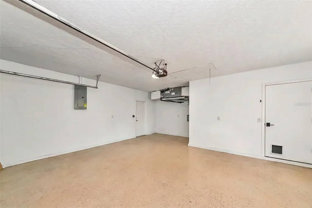 6104 26th Avenue E Bradenton FL 34208
