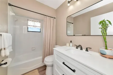 6104 26th Avenue E Bradenton FL 34208