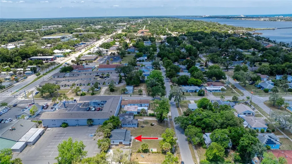 732 Avondale Avenue Daytona Beach FL 32117