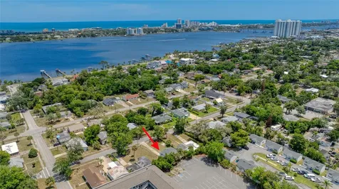 732 Avondale Avenue Daytona Beach FL 32117