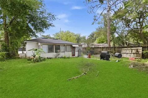 1906 Mae Street Orlando FL 32806