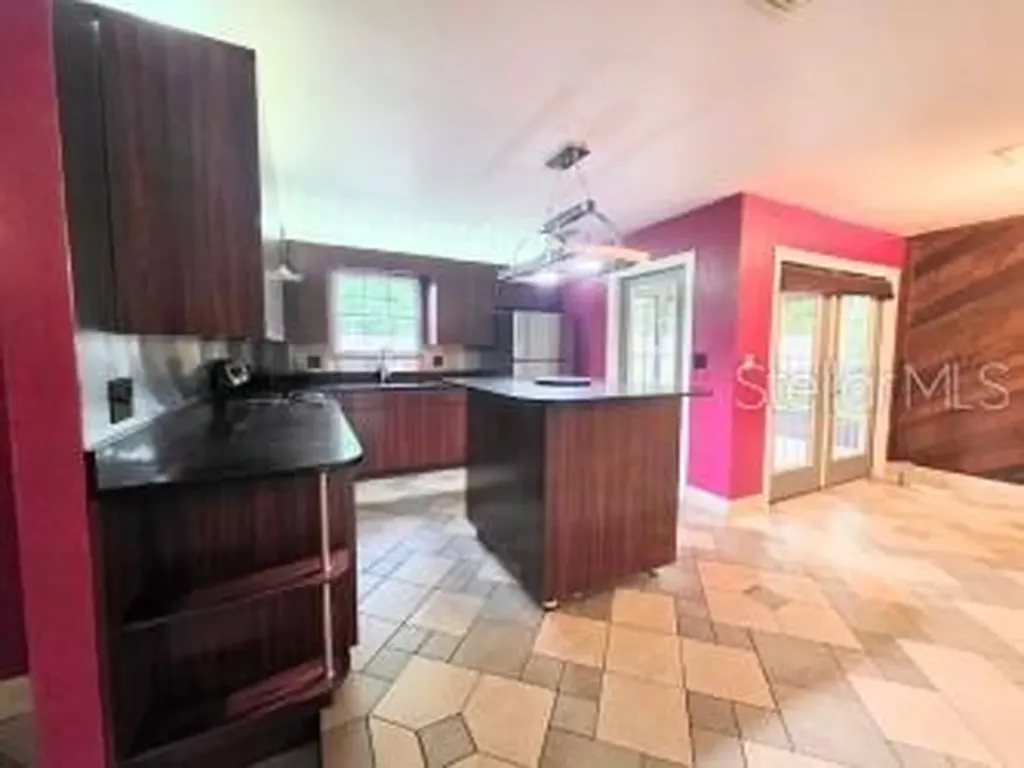 6517 NW 27th Street Gainesville FL 32653